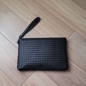 Black Woven Clutch Bag / Wristlet